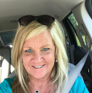 Meet your Posher, Tara